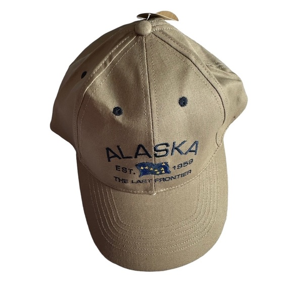 Tongass Trading Company Other - Tongass Trading Company Alaska SnapBack Hat Baseball Cap Beige size OS